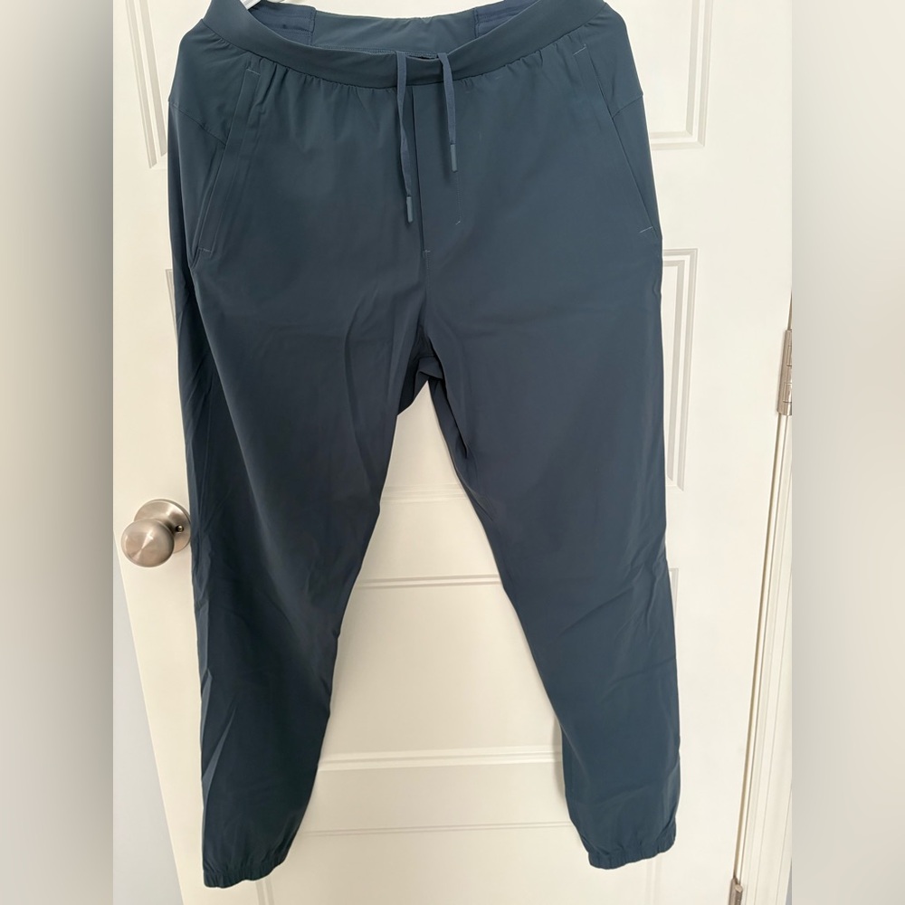 Men’s lululemon athletica Navy Joggers